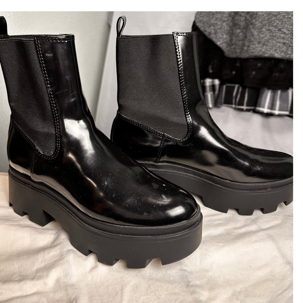 Open Edit Women's Lug Platform Chelsea Boots Black Patent Edgy 90s Grunge 7.5M